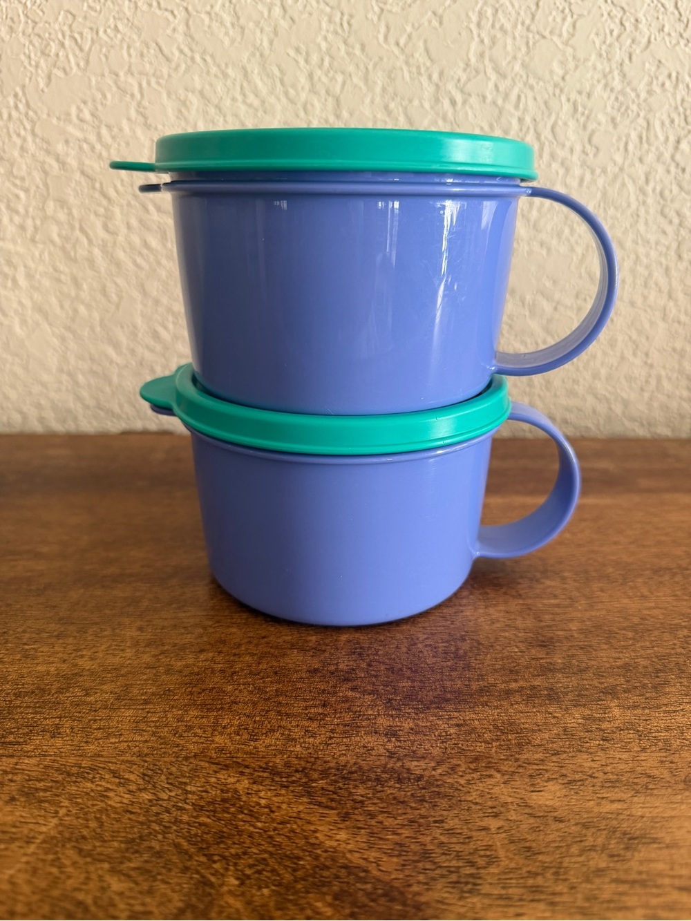 Tupperware 16oz Soup 2 Mugs Blue Green White Seal Microwave CrystalWave Vintage